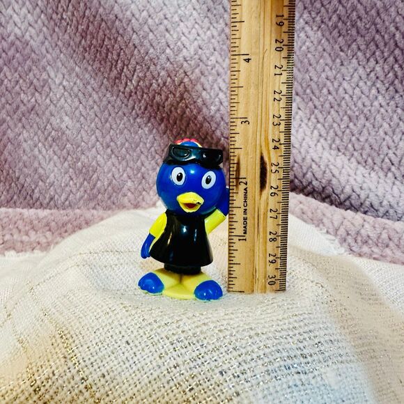 The Backyardigans Pablo Penguin bobble Figure 2007 Mattel, Viacom - Picture 6 of 6